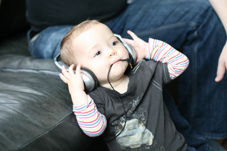 ooh_headphones